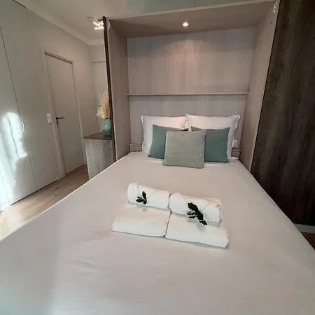 Appartamento Riviera Urban Terrace - Beach, Terrace & Centre Roccabruna